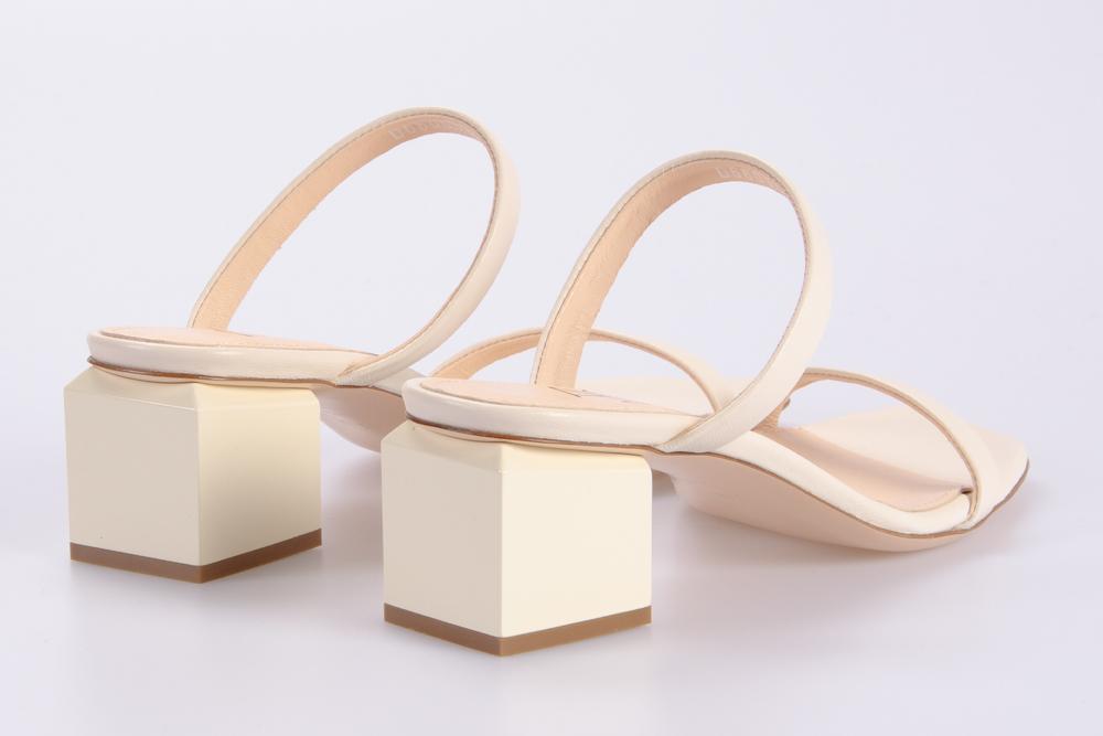 AGL Donna Sandali D660008 GESSO 