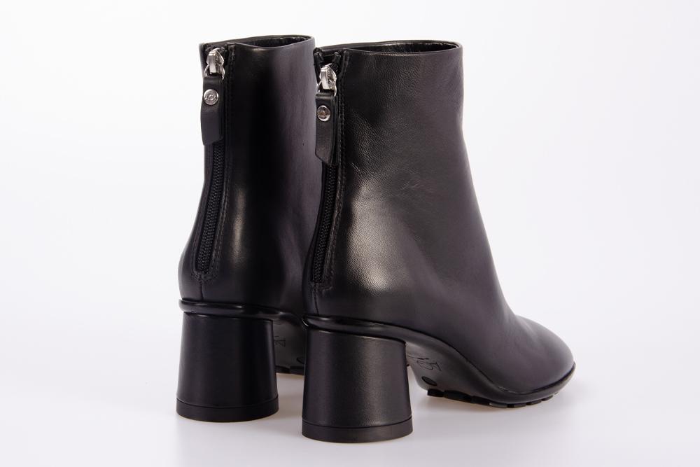 AGL Donna Stivaletto D245509 NERO 
